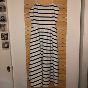 Striped, strapless, midi dress.